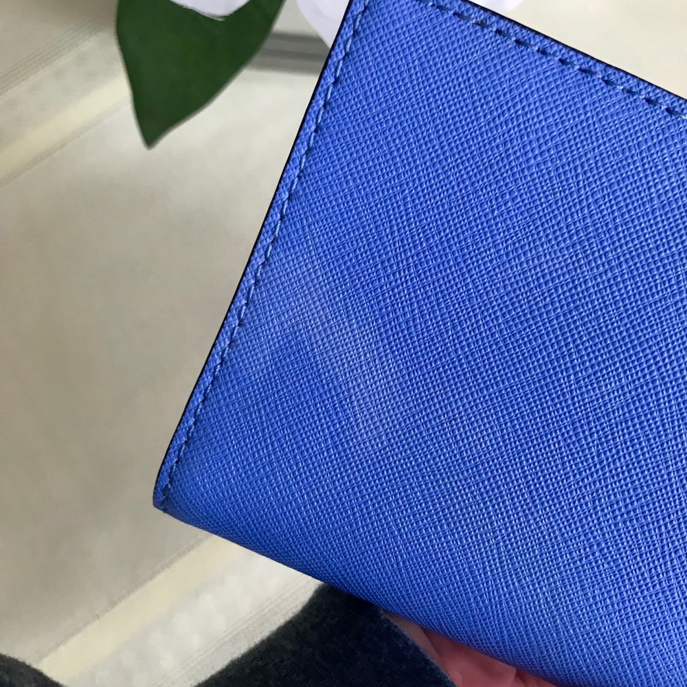 🌻 Kate Spade ♠️ Mikas Pond Stacy Wallet 🌻 - Picture 5 of 5